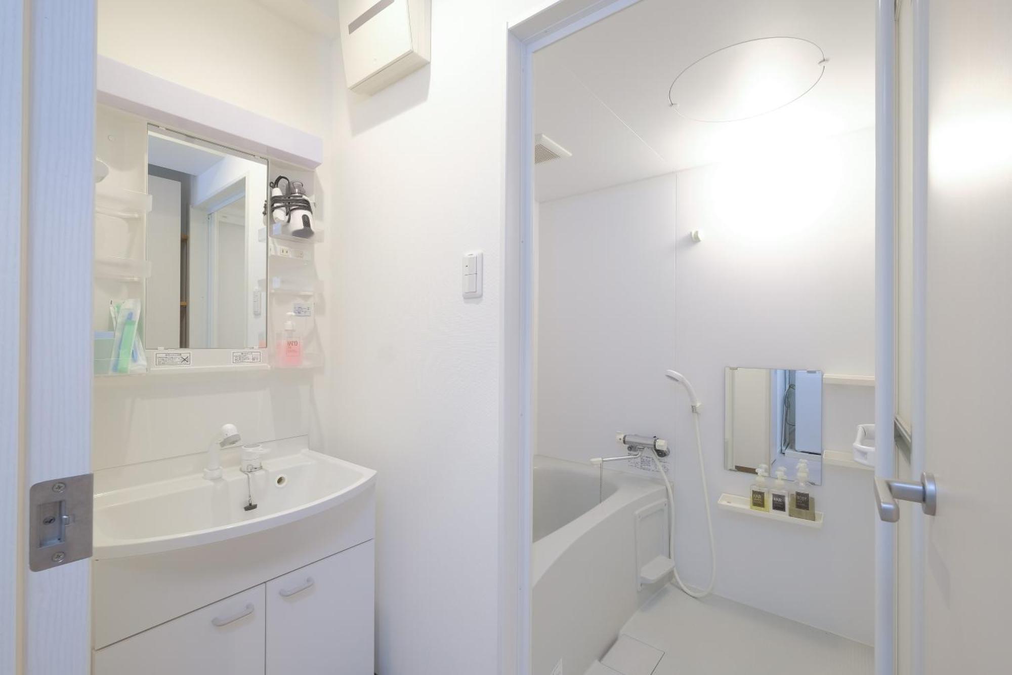 Good Life Apartment Naha Ruang foto